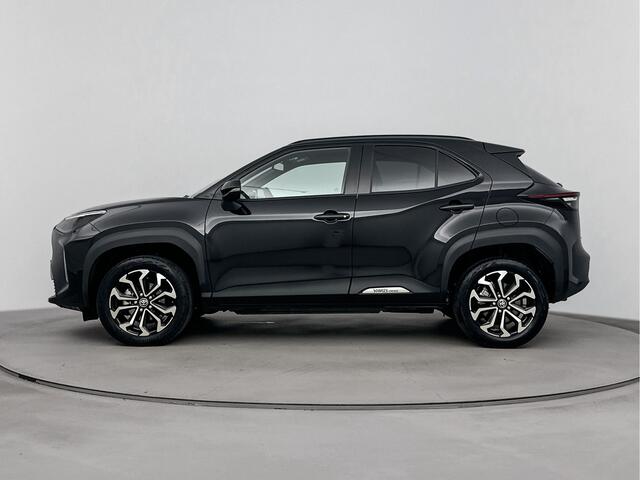 Toyota YARIS Cross 1.5 Hybrid 115 First Edition | Apple Carplay/Android Auto | Stoel-/Stuur verwarming | Parkeersensoren |