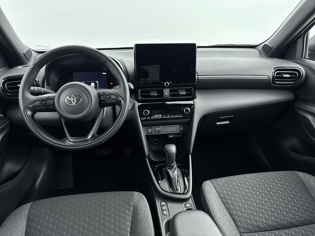 Toyota YARIS Cross 1.5 Hybrid 115 First Edition | Apple Carplay/Android Auto | Stoel-/Stuur verwarming | Parkeersensoren |