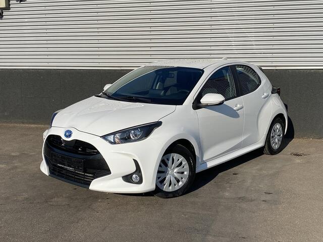 Toyota YARIS 1.5 Hybrid 115 Active Apple Carplay/ Android auto Navigatie, Achteruitrijcamera, Adaptieve cruise control, BTW-auto