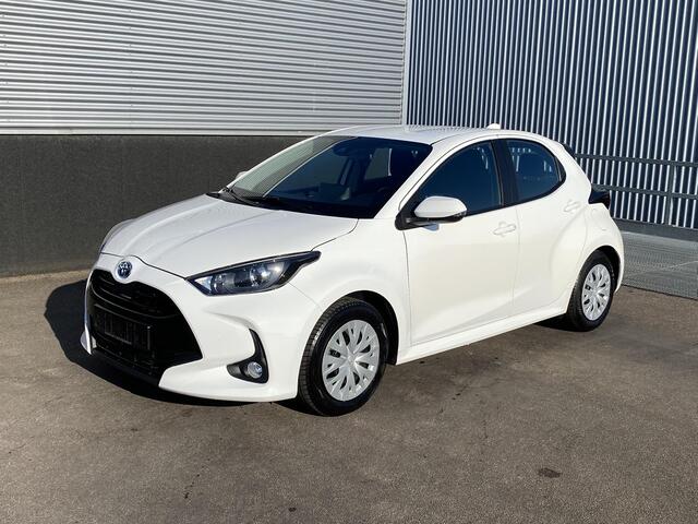 Toyota YARIS 1.5 Hybrid 115 Active Apple Carplay/ Android auto Navigatie, Achteruitrijcamera, Adaptieve cruise control, BTW-auto