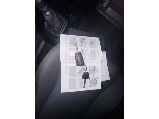 Toyota YARIS 1.3 VVT-i Now