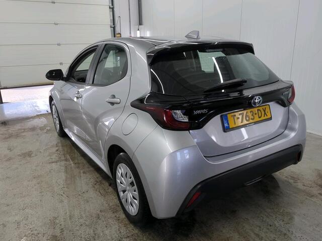 Toyota YARIS 1.5 Hybrid Active, 1e Eig! Camera! Carplay! VERWACHT!