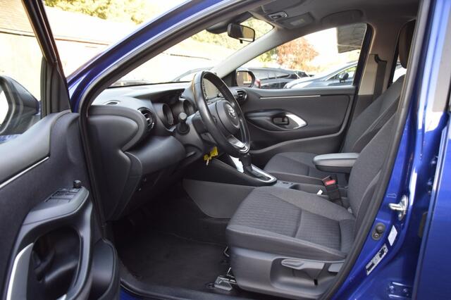 Toyota YARIS 1.5 HYBRID CAMERA/CARPLAY/ADAP. CRUISE