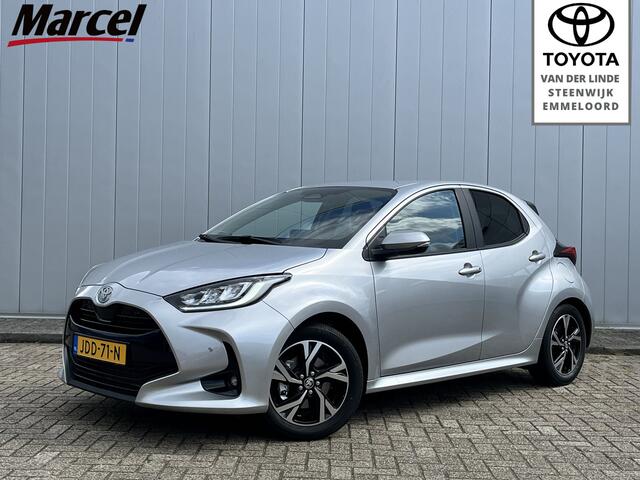 Toyota YARIS 1.5 Hybrid 115 Dynamic Comfort Pack PDC Stoelverwarming stuurverwarming Dodehoek detectie
