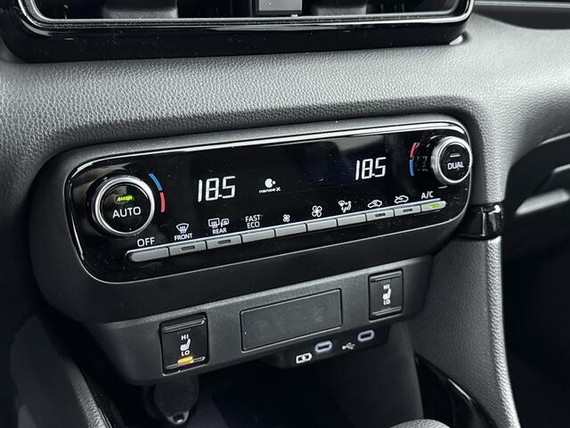 Toyota YARIS 130 Executive automaat | Stuurwiel verwarmd | All-season banden |