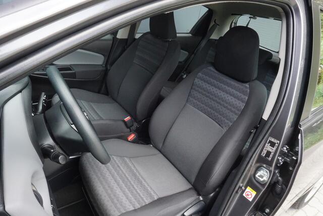 Toyota YARIS 1.5 Hybrid Aspiration | Automaat | Rijklaar | PDC | Airco | Radio | 15'' LM |