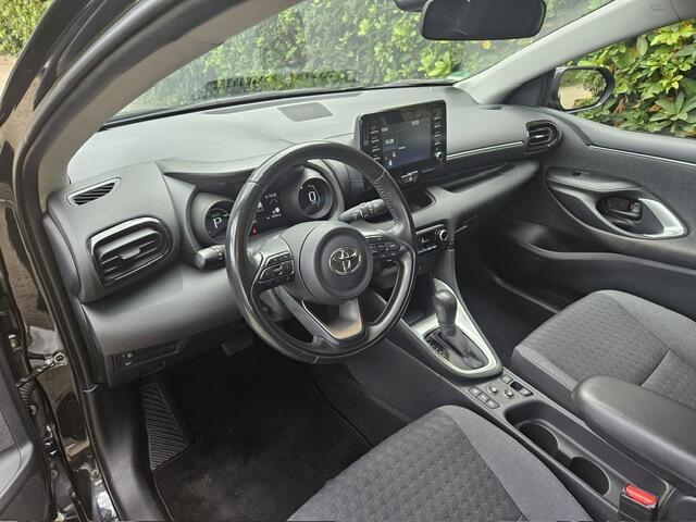 Toyota YARIS 1.5 Hybrid Dynamic Afneembare Trekaak/Carplay/Stoel verwarming