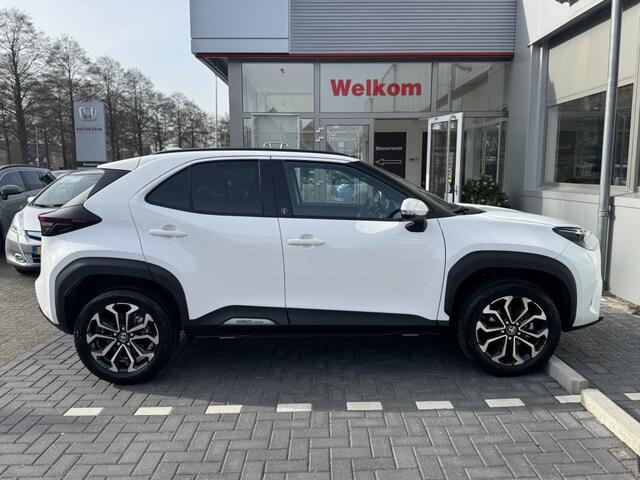 Toyota YARIS Cross 1.5 Hybrid 130 Dynamic Apple/Android, Key-less, Camera , All-in Rijklaarprijs