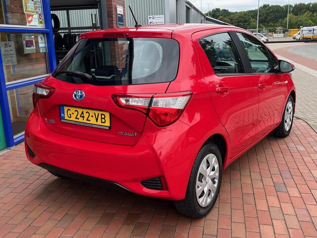 Toyota YARIS 1.5 Hybrid Active