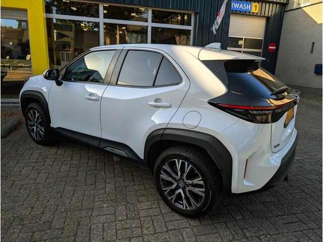 Toyota YARIS Cross 1.5 Hybrid Dynamic All-in prijs!