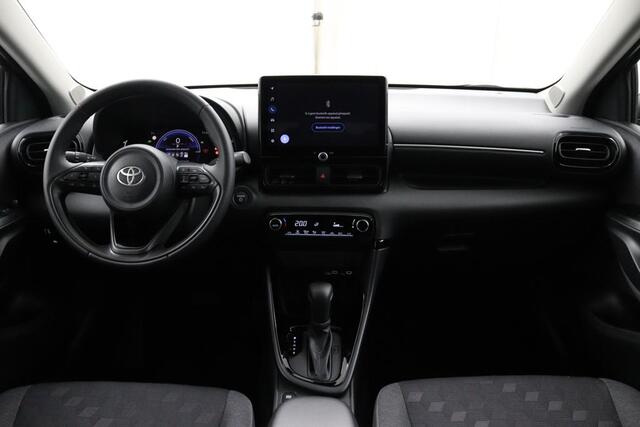 Toyota YARIS 1.5 Hybrid 115 First Edition | Navigatie | Keyless Entry | Direct Leverbaar |