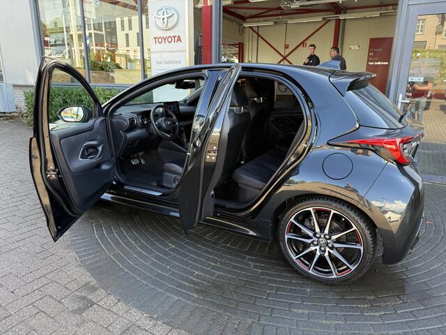 Toyota YARIS 1.5 Hybrid GR Sport