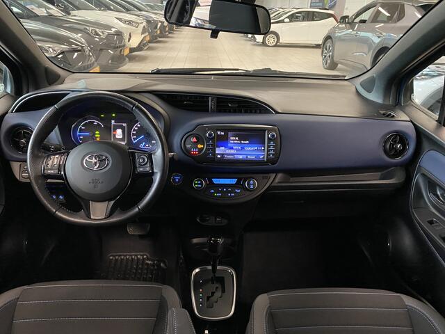 Toyota YARIS 1.5 Hybrid Bi-Tone Edition