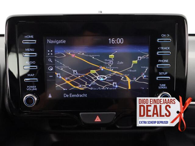 Toyota YARIS 1.5 HYBRID AUTOMAAT BLACK & WHITE GARANTIE 8-2033 NAVIGATIE.CLIMA.CRUISE
