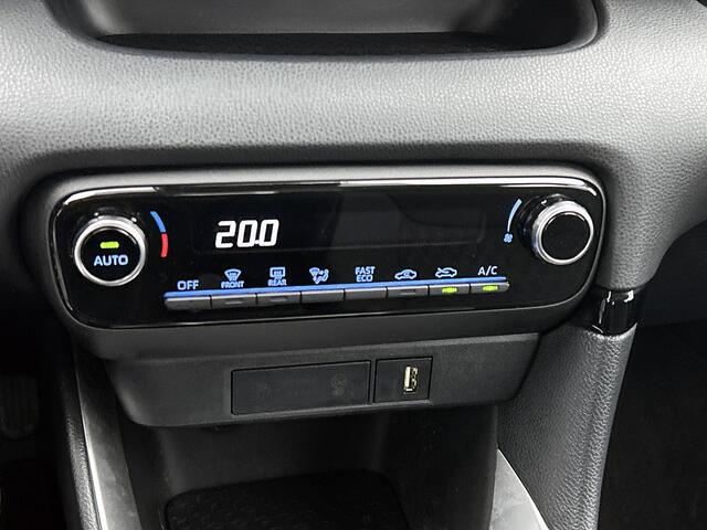 Toyota YARIS 1.5 Hybrid 115 Active Limited | Apple Carplay/Android Auto | Cruise control adaptief | Climate control |