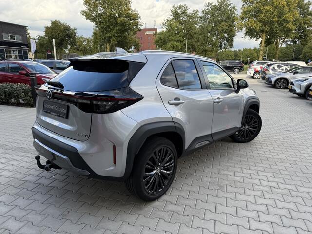 Toyota YARIS 1.5 Hybrid Adventure | Headup | Panodak | Trekhaak (32000km!!)