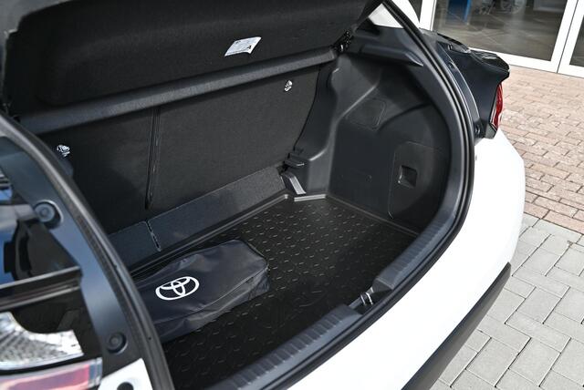 Toyota YARIS 1.5 Hybrid 115 Active