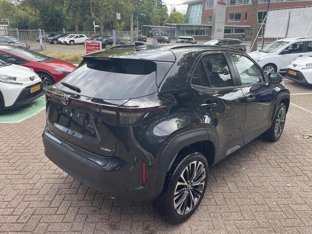 Toyota YARIS Cross 1.5 Hybrid 130 Executive | Stoel- & Stuurverwarming | Dodehoek detectie | Parkeersensoren | Navigatie