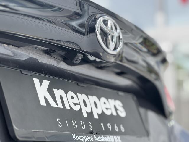 Toyota YARIS 1.5 VVT-i Dynamic Head-up display, Apple/Android, Camera, Voorstoelen verwarmd , All-in Rijklaarprijs
