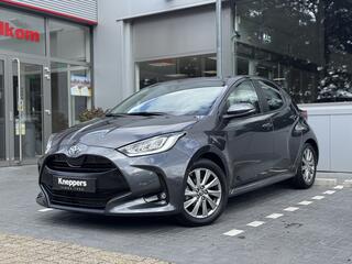 toyota-yaris-1.5-vvt-i-dynamic-head