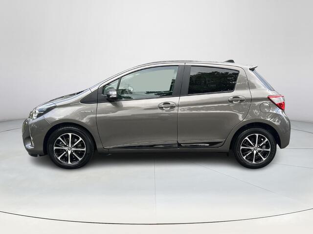 Toyota YARIS 1.5 Hybrid Design Sport