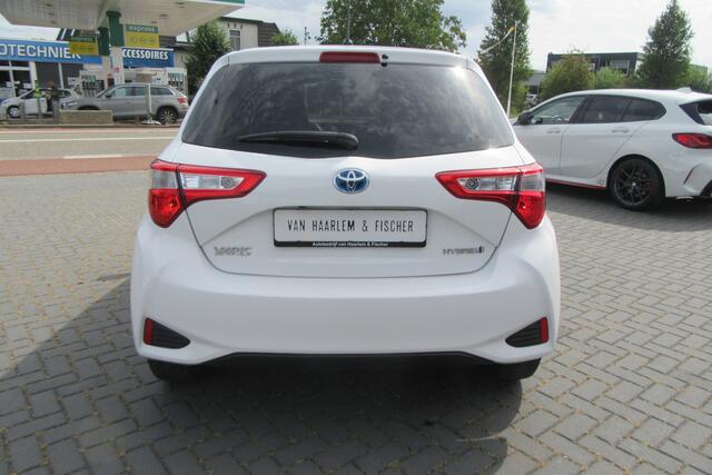 Toyota YARIS 1.5 Hybrid Aut. Comfort, Camera, Cruise Control, Stoelverw.