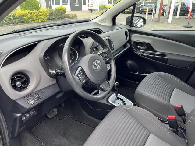 Toyota YARIS 1.5 Hybrid Aspiration | Automaat | Navigatie| Dealer onderhouden|