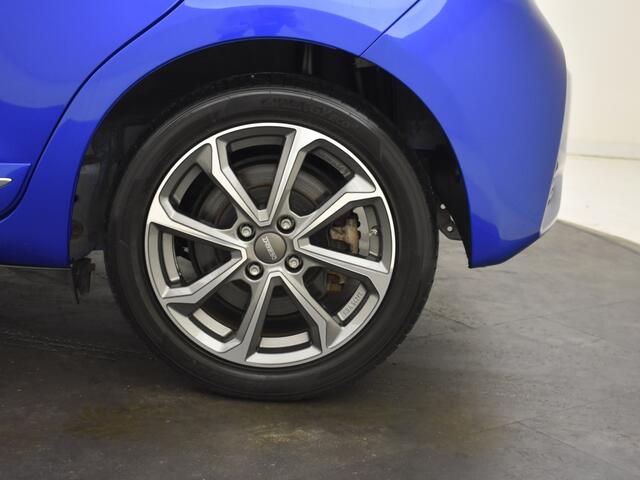 Toyota YARIS 1.5 Hybrid Bi-Tone| Navigatie