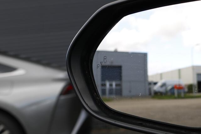 Toyota YARIS 1.5 Hybrid Style Dode Hoek / HUD