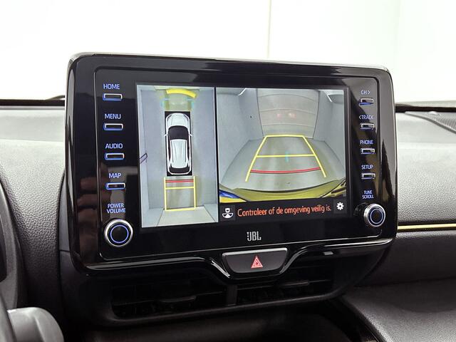 Toyota YARIS Cross 1.5 Hybrid AWD Adventure | Panoramadak | Leder | Elek. achterklep | Stoelverwarming | Navigatie | Dealeronderhouden |