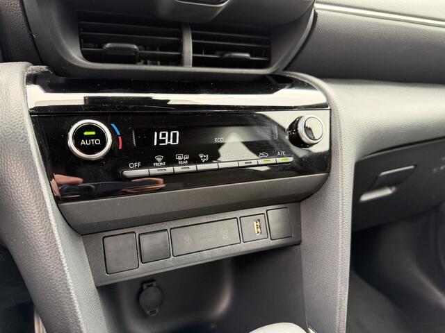 Toyota YARIS Cross 1.5 Hybrid Dynamic Keyless Cruise Apple Carplay NL auto