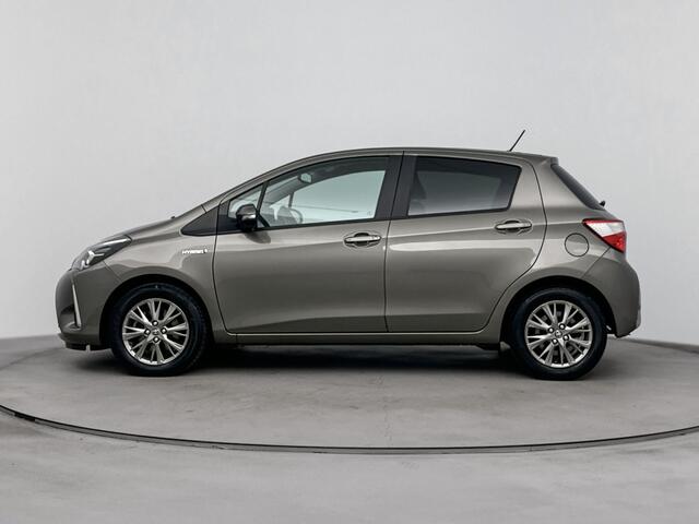 Toyota YARIS 1.5 Hybrid Dynamic | NL-Auto | Apple Carplay -/ Android Auto |