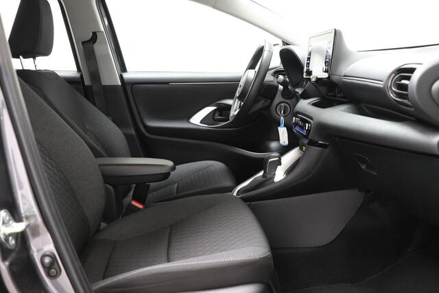 Toyota YARIS 1.5 Hybrid Active | DAB | APPLE | CAMERA