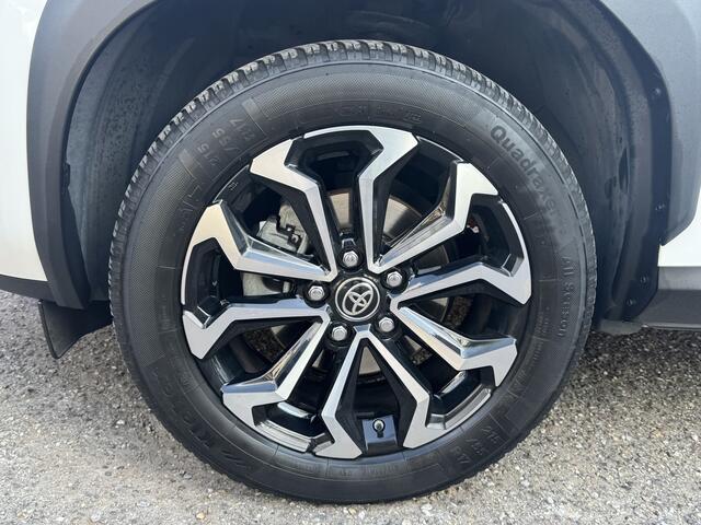 Toyota YARIS Cross 1.5 Hybrid Dynamic // NAVI // CAMERA // ADAPTIVE CRUISE // CLIMA // LICHT METALEN VELGEN