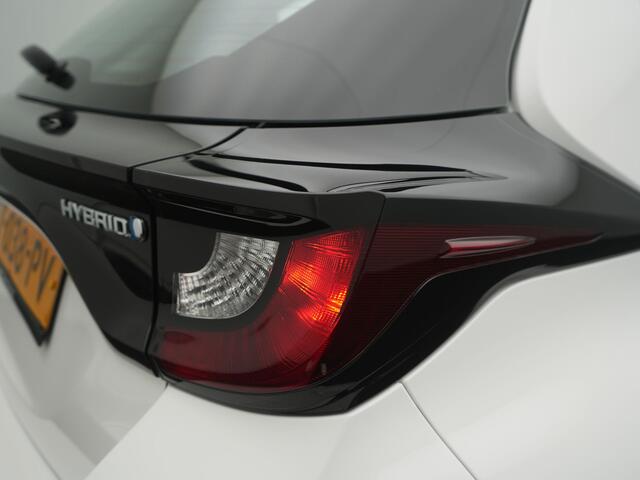 Toyota YARIS 1.5 Hybrid Active - RIJKLAARPRIJS - Achteruitrijcamera - Adaptive Cruise Control - Apple Carplay/Android Auto