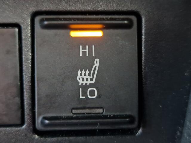 Toyota YARIS 1.5 Hybrid Dynamic Carplay - Stoelverwarming