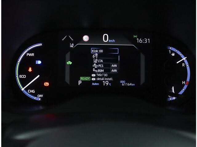 Toyota YARIS Cross 1.5 Hybrid Executive | Head-Up display | Navigatie | Parkeer sensoren |