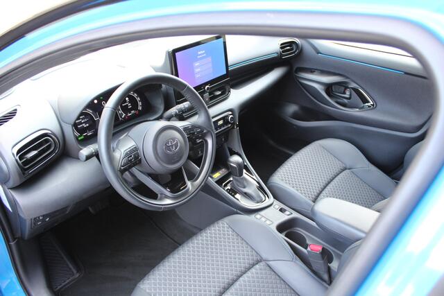 Toyota YARIS 1.5 Hybrid 130 Launch Edition | Glascoating | Nieuwstaat