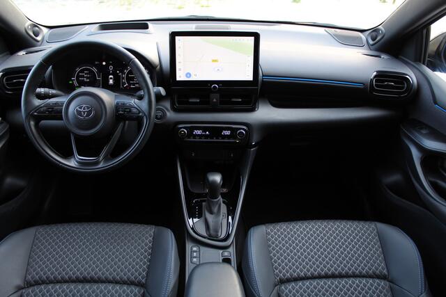 Toyota YARIS 1.5 Hybrid 130 Launch Edition | Glascoating | Nieuwstaat