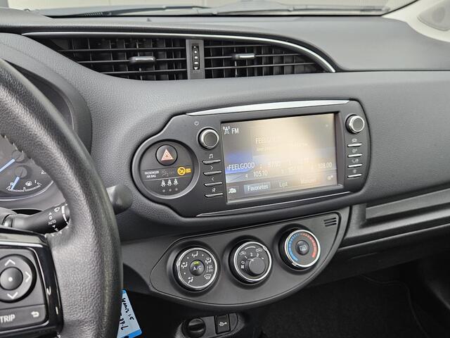 Toyota YARIS 1.5 VVT-i Aspiration Camera 1e eig 42.000km