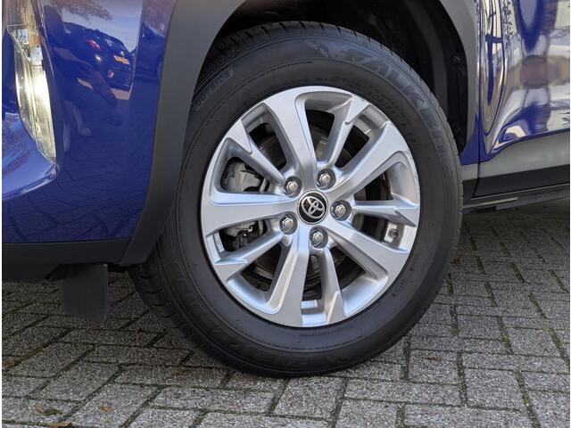 Toyota YARIS Cross 1.5 Hybrid 115 Active | ACC | PDC V+A | Climate control | Apple Carplay / Android Auto | Qi-lader