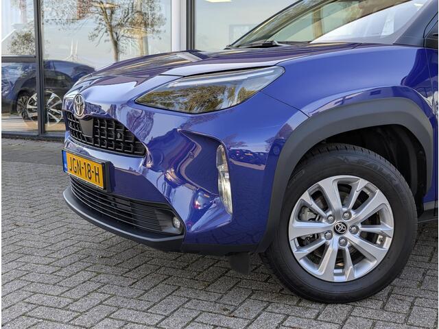 Toyota YARIS Cross 1.5 Hybrid 115 Active | ACC | PDC V+A | Climate control | Apple Carplay / Android Auto | Qi-lader