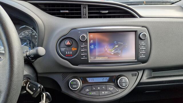 Toyota YARIS 1.5 Hybrid Active