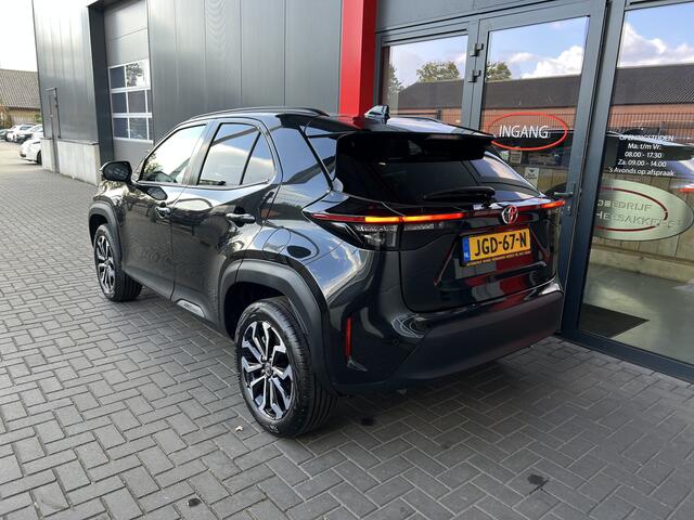 Toyota YARIS Cross 1.5 Hybrid 130 Team D