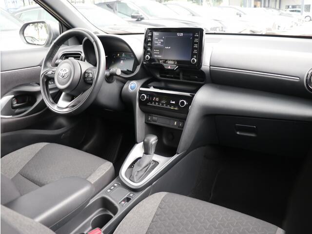 Toyota YARIS 1.5 Hybrid 115 Dynamic I Apple/Android Navi I LED I Camera