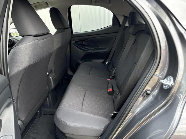 Toyota YARIS 1.5 Hybrid 115 Dynamic **NIEUWE AUTO/ BINNENKORT LEVERBAAR**