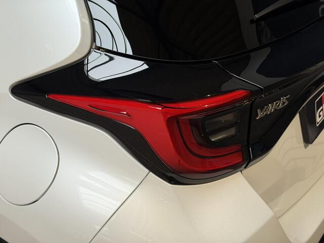 Toyota YARIS Hybrid 130 GR Sport