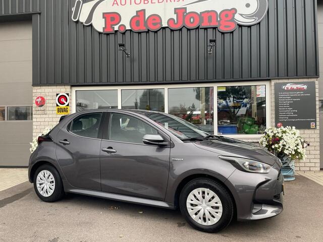 Toyota YARIS 1.5 HYBRID, Camera, Acc, Carplay, Laneassist, Dab+
