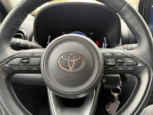 Toyota YARIS 115 Active | stuurwiel & stoel verwarming | Voorruitverwarming