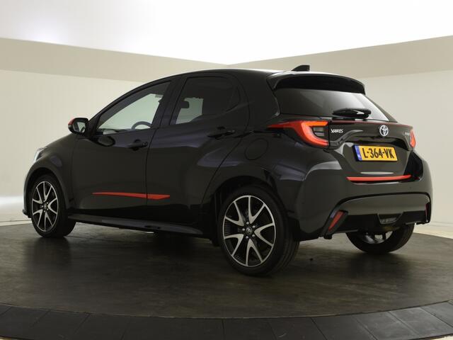 Toyota YARIS 1.5 Hybrid Executive | Panoramadak | JBL | BLS | HUD